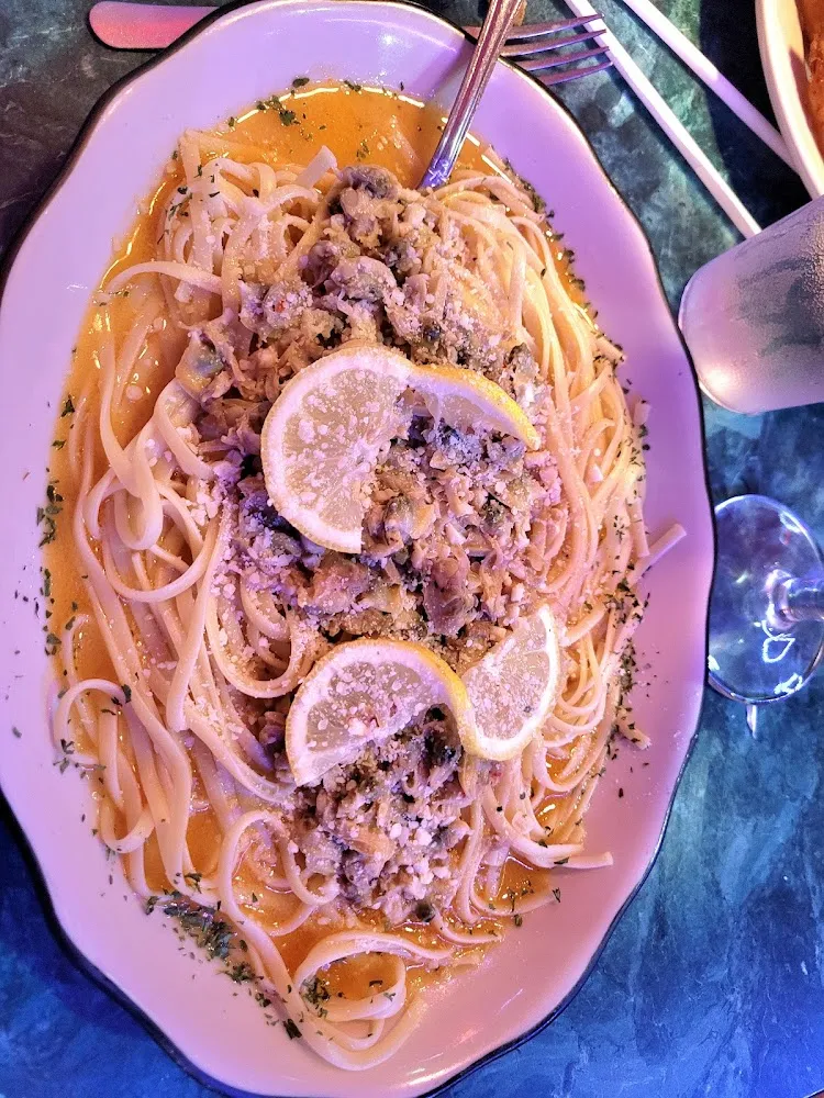Linguini with Baby Clams